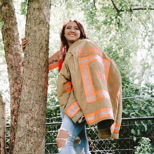 Meet your Posher, Drew